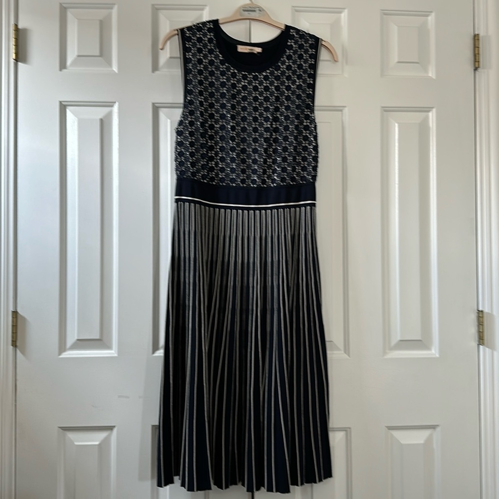 Tory Burch knit navy dress size Large